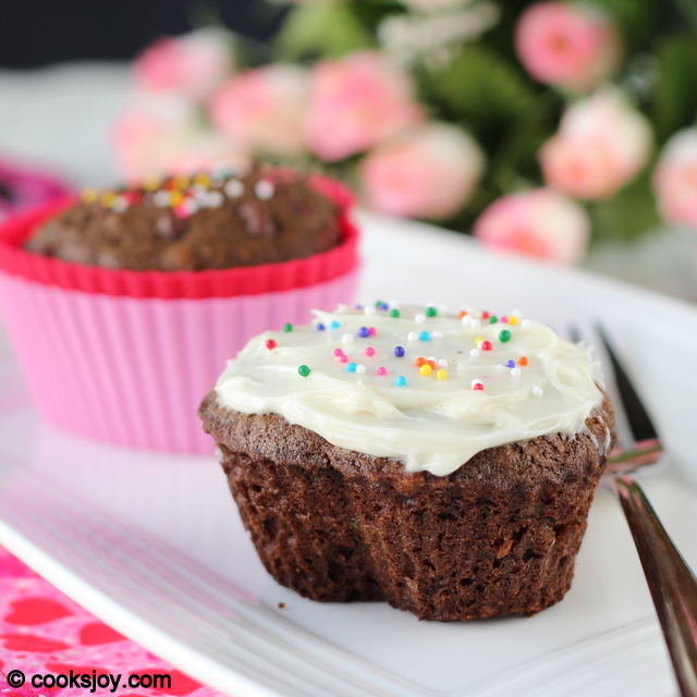 Zucchini Chocolate Cupcake | Cooks Joy