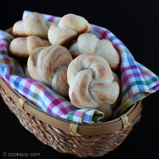 Freeze and Bake Dinner Roll | Cooks Joy