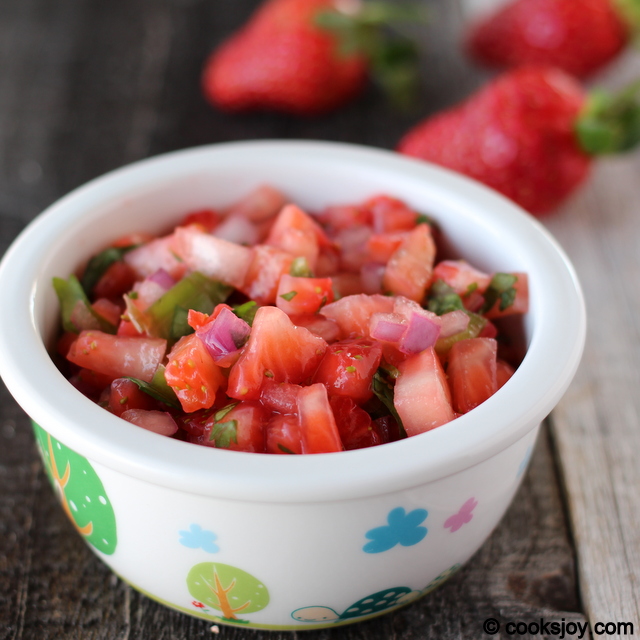 Strawberry Salsa | Cooks Joy