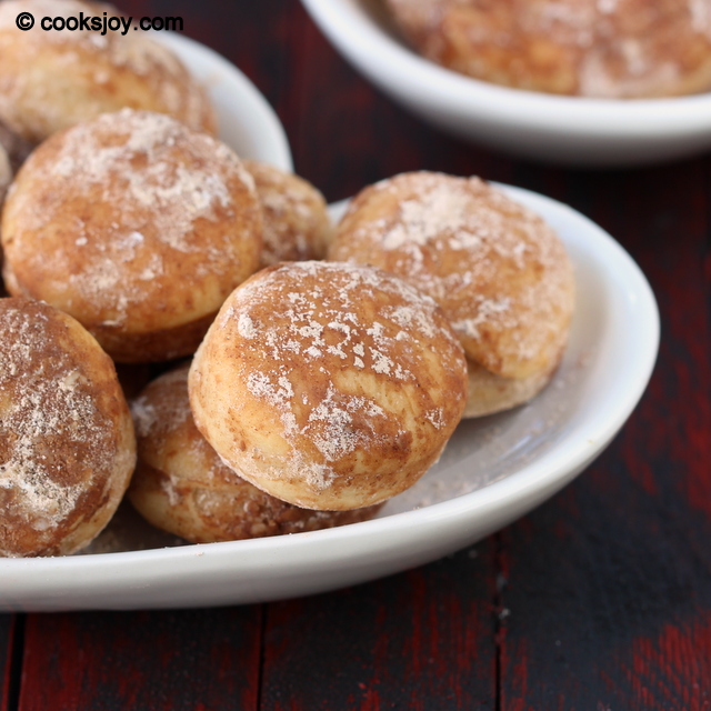Baked Doughnuts with Cinnamon Sugar Topping | Cooks Joy