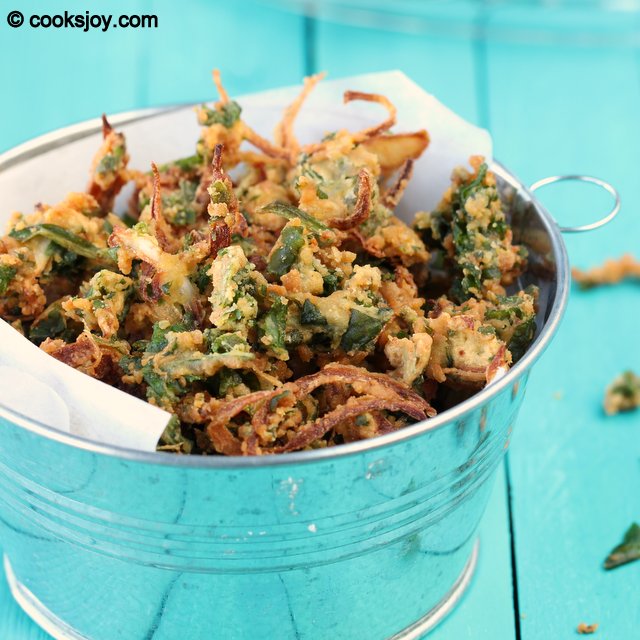 Spinach Onion Thool Pakoda | Cooks Joy