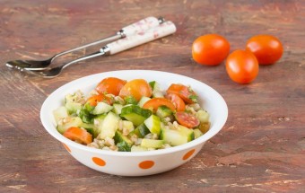 Farro Cucumber Tomato Avocado Salad | Cooks Joy