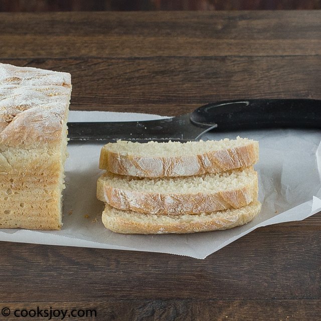No Knead English Muffin Bread | Cooks Joy